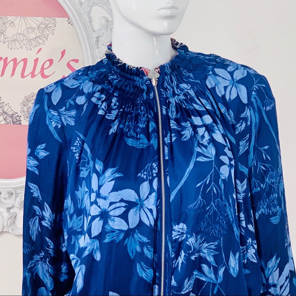 Reversible Floral Bomber Style Light Weight Jacket - Picture 7 of 8